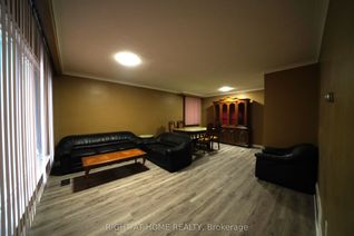 Bungalow for Rent, 35 Beckett Ave, Toronto, ON