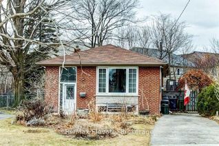 Bungalow for Rent, 66 Woodgarden Cres #Bsmt, Toronto, ON