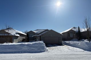 Bungalow for Sale, 23 Fox Den Dr, Brighton, ON