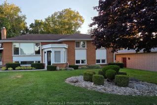 Bungalow for Sale, 398 Kingsway St #Unit 1, Kincardine, ON