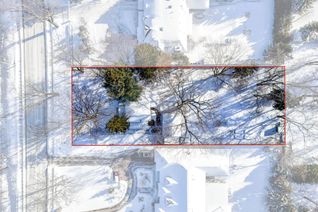 Detached House for Sale, 362 Fourth Line, Oakville, ON