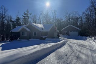 Detached House for Sale, 25 Lakeland Ave, Trent Lakes, ON
