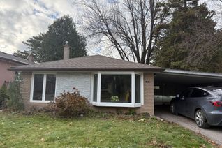Backsplit for Sale, 38 Aurora Heights Dr, Aurora, ON