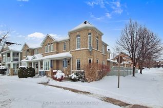 Townhouse for Sale, 486 Bur Oak Ave, Markham, ON
