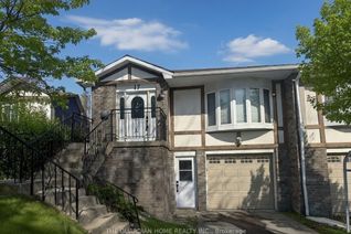 Bungalow for Sale, 17 Goldring Dr, Whitby, ON