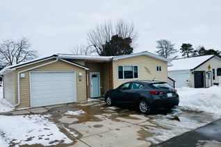 Bungalow for Sale, 12 Velma St, Strathroy-Caradoc, ON