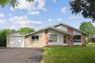 Backsplit for Sale, 29 Seaton Dr, Aurora, ON