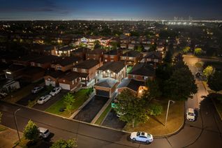 House for Sale, 34 Lamp Cres, Vaughan, ON