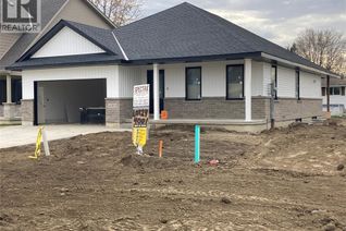 Bungalow for Sale, 4001 Greenwood Drive, Petrolia, ON Bungalow for Sale, 4001 Greenwood Drive, Petrolia, ON