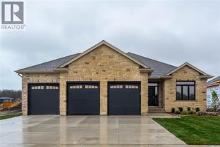 Bungalow for Sale, 3576 Britt Boulevard, Plympton-Wyoming, ON