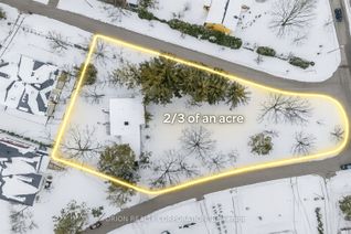 Bungalow for Sale, 100 Westwood Ln, Richmond Hill, ON