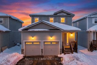 Detached House for Sale, 81 Douglas Dr, Bracebridge, ON