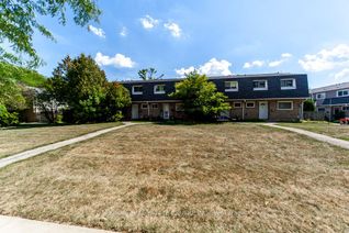 Condo Townhouse for Sale, 2050 Upper Middle Rd #88, Burlington, ON