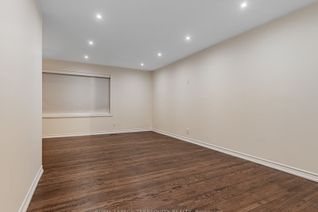 Backsplit for Rent, 5 Rochelle Cres, Toronto, ON