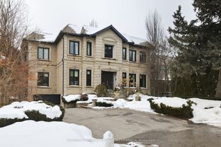 Detached House for Sale, 4 Ridgefield Rd, Toronto, ON