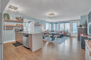 Condo Townhouse for Sale, 1 Tree Tops Ln #201, Huntsville, ON