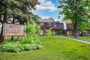 Condo Townhouse for Sale, 1958 Jasmine Cres #34J, Beacon Hill North - South and Area, ON