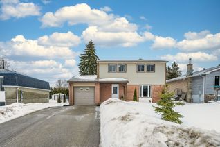 Property for Sale, 11 Bellefield Cres, Wellington North, ON