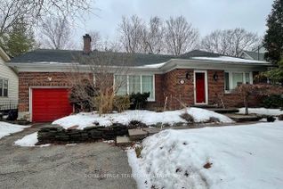 Bungalow for Rent, 425 River Side Dr, Oakville, ON