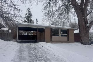 Detached House for Sale, 791 Oliva St, Pickering, ON