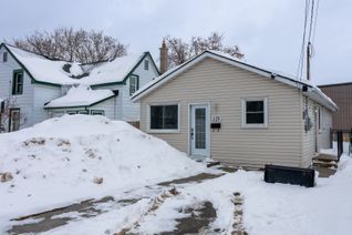 Bungalow for Sale, 559 MacDonnell St, Kingston, ON