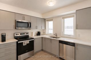 Condo Townhouse for Sale, 235 Chapel Hill Dr #25, Kitchener, ON