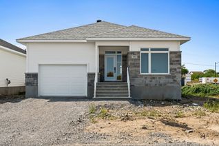 Bungalow for Sale, 1070 Turner Dr, Brockville, ON