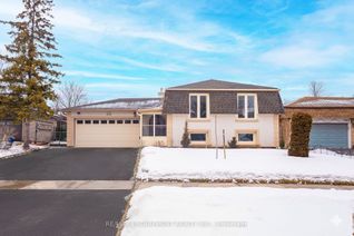 Bungalow for Sale, 305 Pinegrove Rd, Oakville, ON