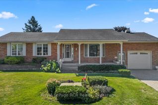 House for Sale, 29 2nd Street Cres, Hanover, ON