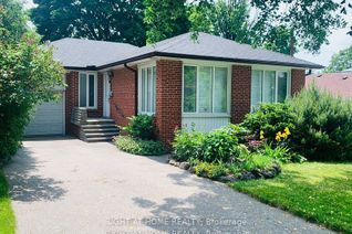 Bungalow for Rent, 23 Fenelon Dr, Toronto, ON