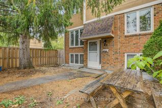 Condo Townhouse for Sale, 159 Salter Cres #61, Kanata, ON