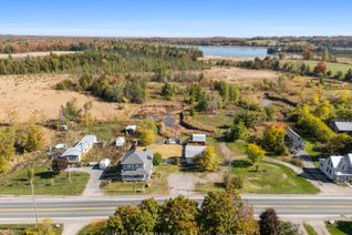 Detached House for Sale, 15880 62 Hwy, Madoc, ON