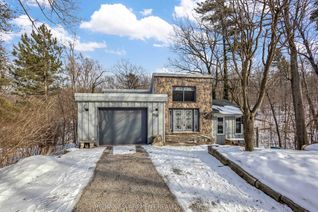 Bungalow for Sale, 59 Park Rd S, Grimsby, ON