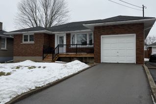 Bungalow for Rent, 59 Cameron Ave, Welland, ON Bungalow for Rent, 59 Cameron Ave, Welland, ON