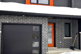 Freehold Townhouse for Sale, 7 Brittany Ln, Quinte West, ON