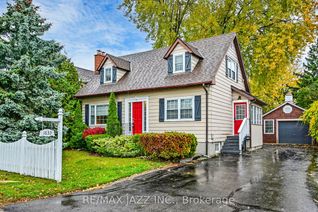 Detached House for Sale, 1633 Charles St, Whitby, ON