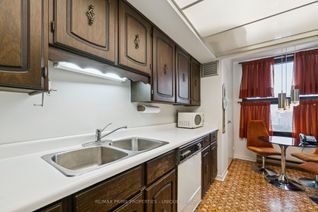Condo Apartment for Sale, 1300 Bloor St #1801, Mississauga, ON Condo Apartment for Sale, 1300 Bloor St #1801, Mississauga, ON