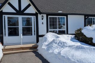 Condo Townhouse for Sale, 81 Laguna Pkwy #4, Ramara, ON
