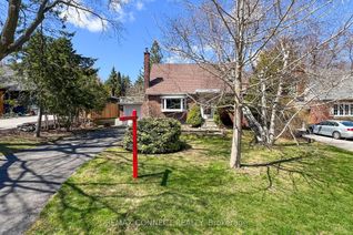 Detached House for Sale, 20 Brinloor Blvd, Toronto, ON