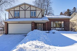 Sidesplit for Sale, 80 Market St, Gananoque, ON