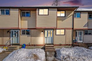 Condo Townhouse for Sale, 1584 Feather Ln, Blossom Park - Airport and Area, ON