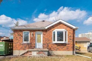Bungalow for Rent, 204 John St, Brampton, ON