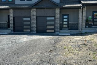 Freehold Townhouse for Sale, 98 MORGAN CLOUTHIER Way N/A N, Arnprior, ON