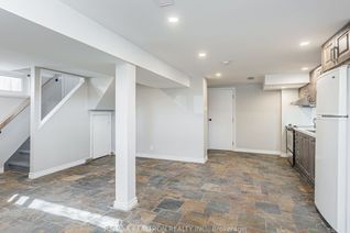 Apartment for Rent, 72B Dunning Ave, Aurora, ON