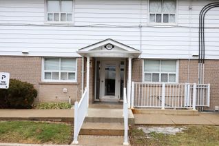 Condo Townhouse for Sale, 160 Carsbrooke Rd #20, Toronto, ON