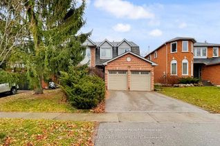 Detached House for Sale, 719 Shanahan Blvd, Newmarket, ON