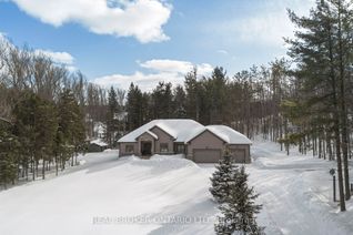 Property for Sale, 49 Sydenham Trl W, Clearview, ON