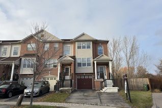 Freehold Townhouse for Sale, 40 Reindeer Dr, Toronto, ON