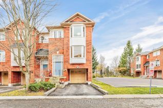 Condo Townhouse for Sale, 130 Mosaics Ave #40, Aurora, ON