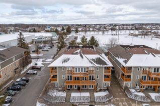 Condo for Sale, 678 Line 2 Rd #205, Niagara-on-the-Lake, ON